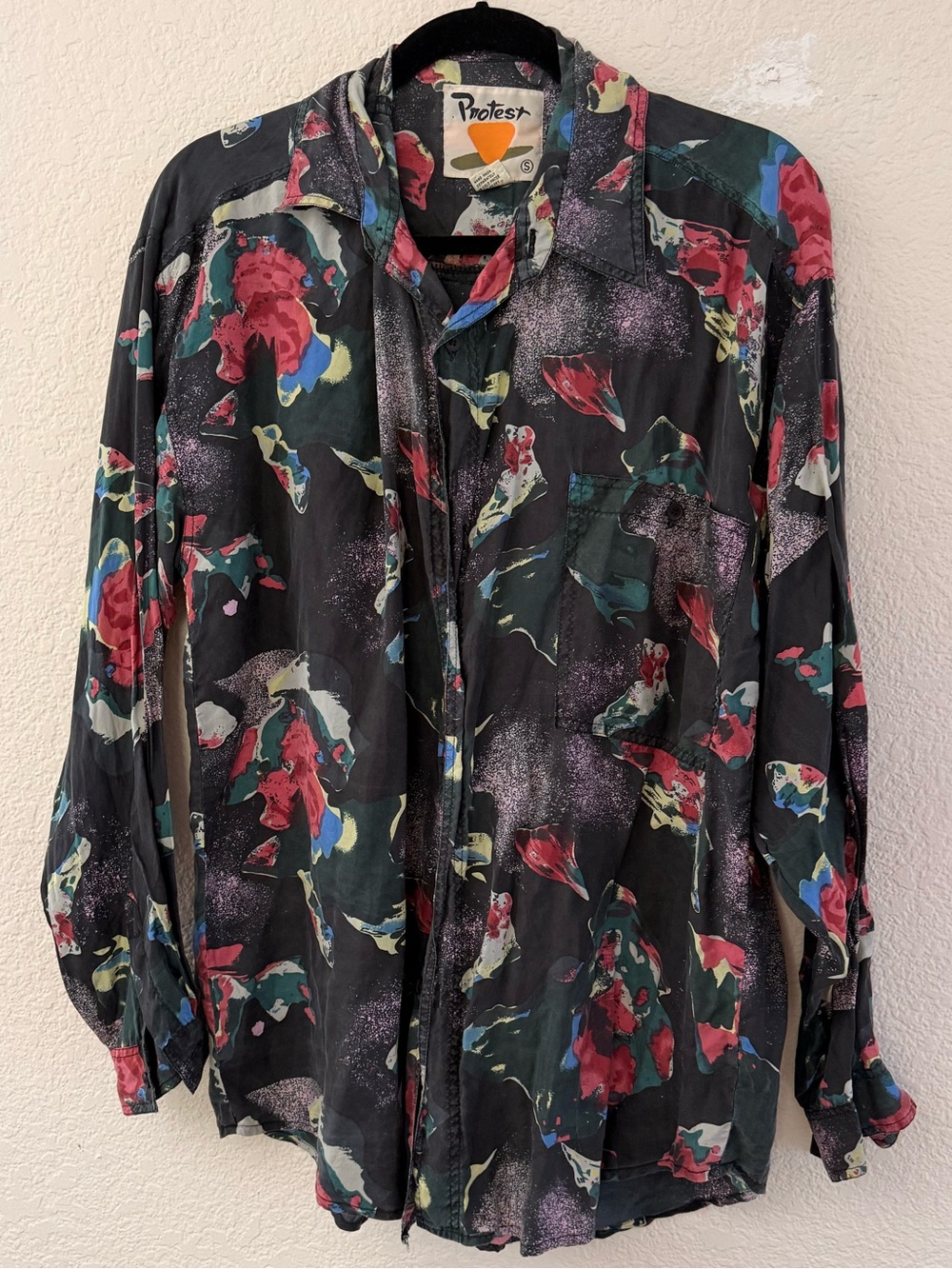100% silk vintage men’s abstract button down shirt